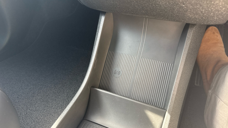 Volvo EX30 200kW SM Extended Range Ultra 69kWh 5dr Auto Electric Estate